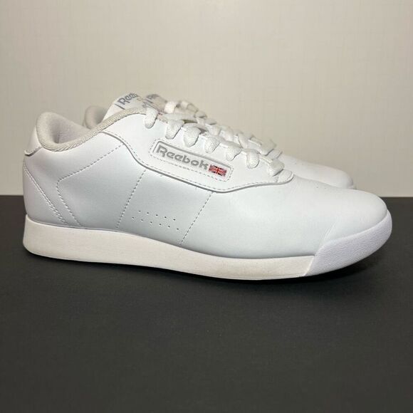 Womens REEBOK Princess White Classic Low Top Shoes / Size 7.5 - Picture 1 of 9